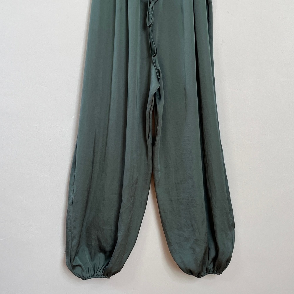 Victoria's Secret Jumpsuit Olive Green‎ Satin Tie Strap Balloon Leg Boho Chic M - Picture 2 of 11